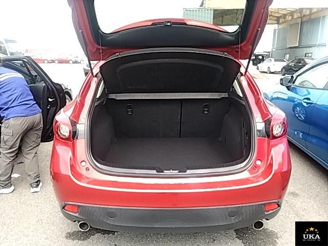 2014 Mazda Axela