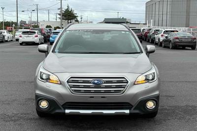 2017 Subaru Outback - Thumbnail