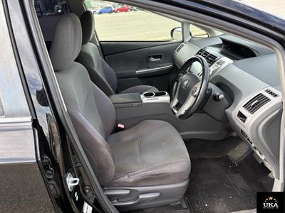 2012 Toyota Prius - Thumbnail