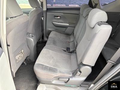 2012 Toyota Prius - Thumbnail