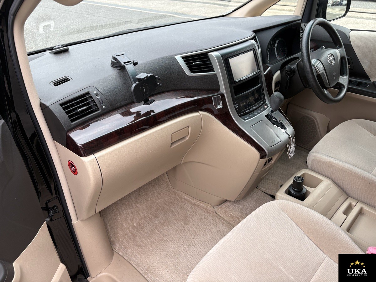 2012 Toyota Vellfire
