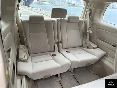 2012 Toyota Vellfire - Thumbnail