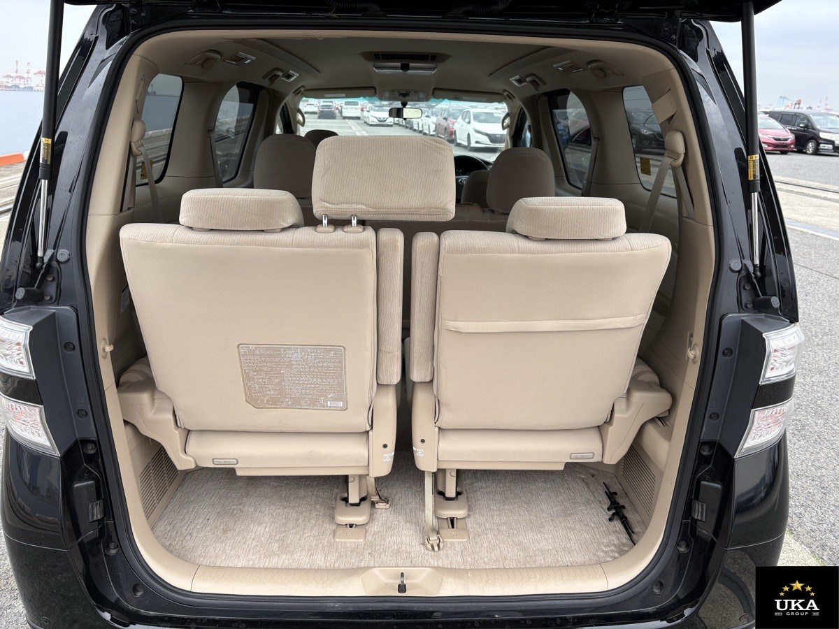 2012 Toyota Vellfire