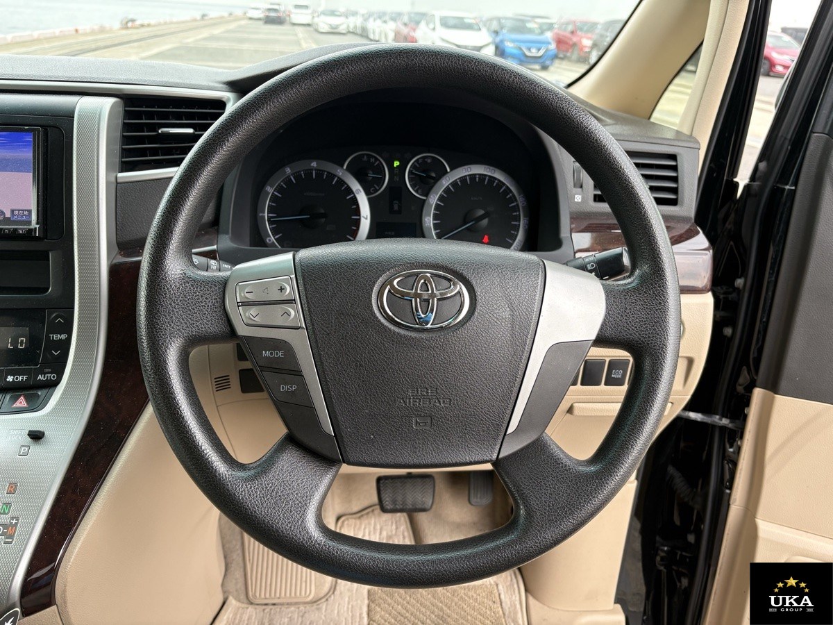 2012 Toyota Vellfire