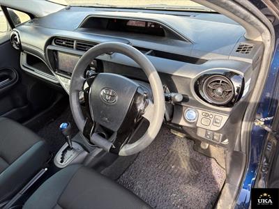 2017 Toyota Aqua - Thumbnail