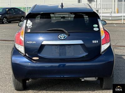 2017 Toyota Aqua - Thumbnail