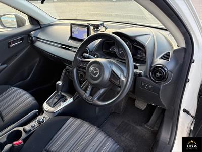 2020 Mazda 2 - Thumbnail