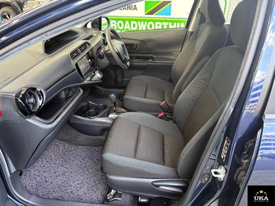 2017 Toyota Aqua - Thumbnail