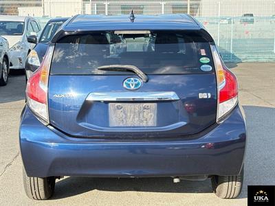 2017 Toyota Aqua - Thumbnail