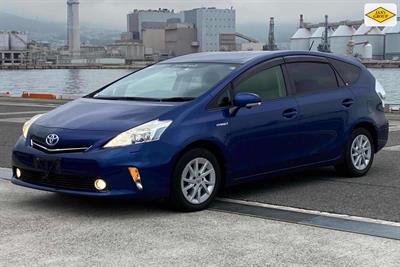 2013 Toyota Prius - Thumbnail