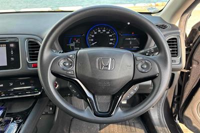 2014 Honda Vezel - Thumbnail