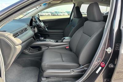 2014 Honda Vezel - Thumbnail