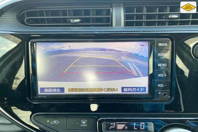 2020 Toyota Aqua - Thumbnail