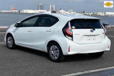 2020 Toyota Aqua - Thumbnail