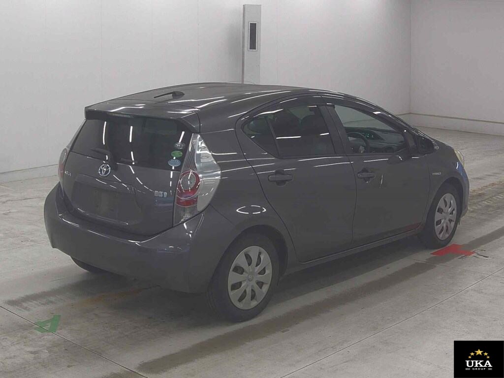 2013 Toyota Aqua