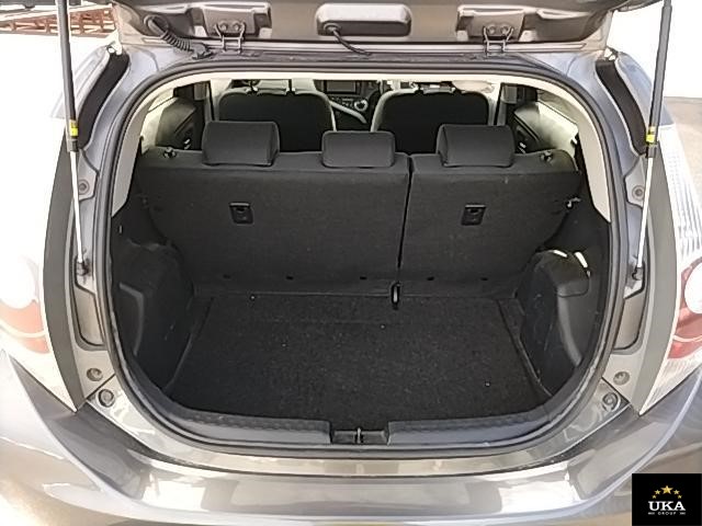 2013 Toyota Aqua