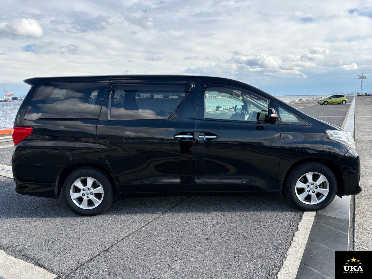2014 Toyota Alphard