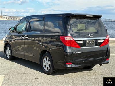 2014 Toyota Alphard - Thumbnail