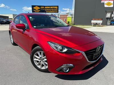 2016 Mazda Axela