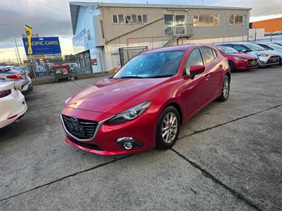2016 Mazda Axela