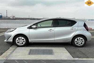 2020 Toyota Aqua - Thumbnail