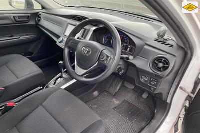 2016 Toyota Corolla - Thumbnail