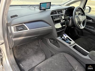 2015 Honda Shuttle - Thumbnail