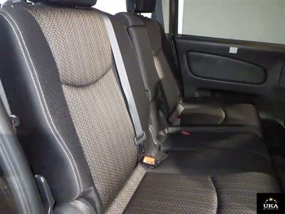 2015 Nissan Serena - Thumbnail