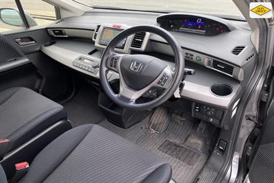 2012 Honda Freed - Thumbnail