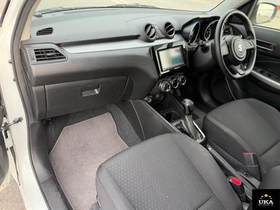 2017 Suzuki Swift - Thumbnail