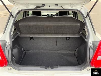 2017 Suzuki Swift - Thumbnail