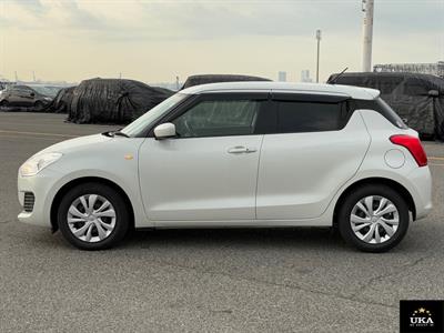 2017 Suzuki Swift - Thumbnail