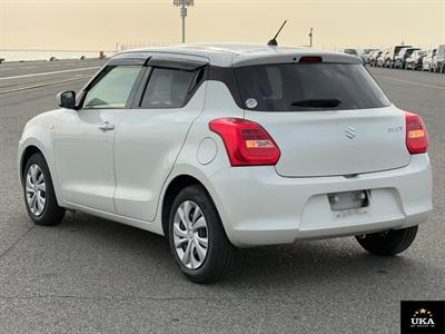 2017 Suzuki Swift - Thumbnail