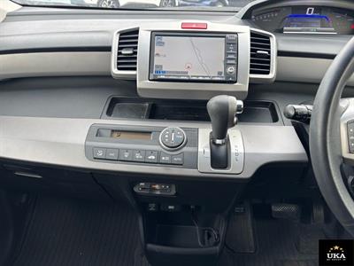 2012 Honda Freed - Thumbnail