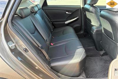 2014 Toyota Prius - Thumbnail