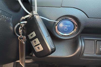 2012 Toyota Camry - Thumbnail