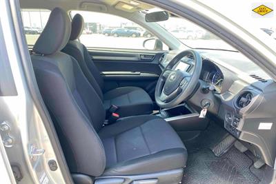 2016 Toyota Corolla - Thumbnail