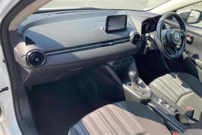 2020 Mazda 2 - Thumbnail