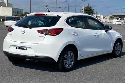 2020 Mazda 2 - Thumbnail