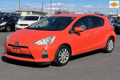 2013 Toyota Aqua - Thumbnail