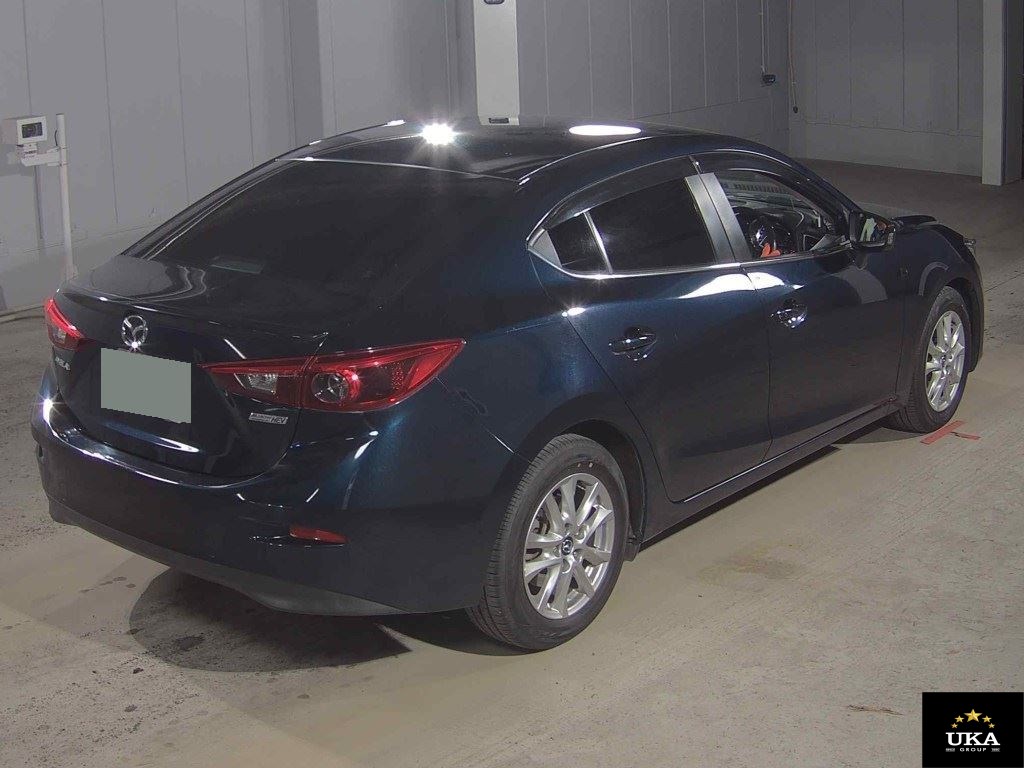 2013 Mazda Axela