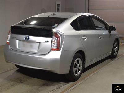 2013 Toyota Prius - Thumbnail