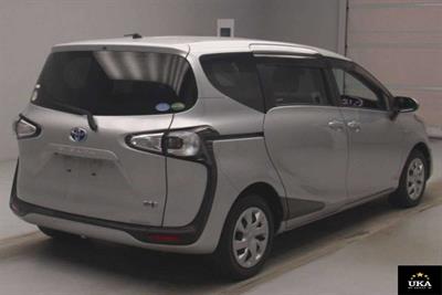 2018 Toyota Sienta - Thumbnail