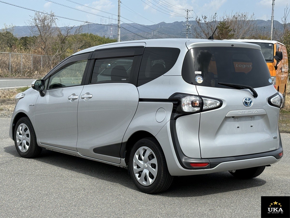 2018 Toyota Sienta