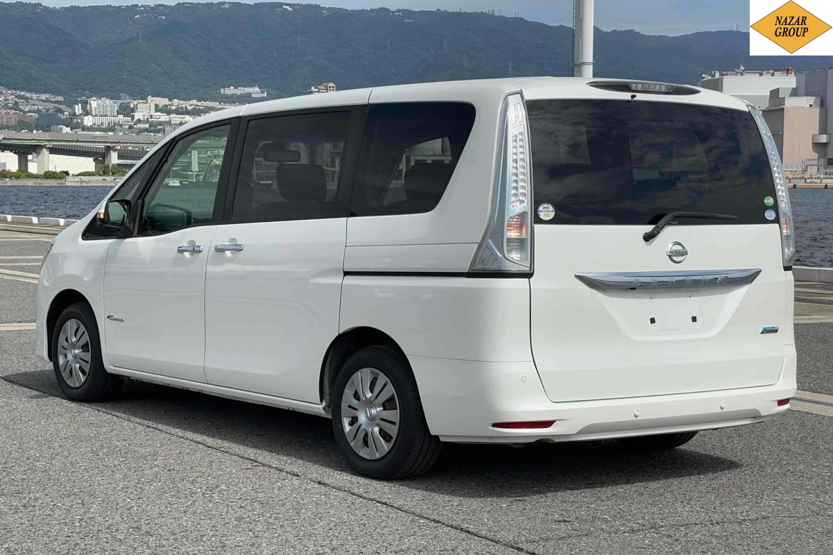 2015 Nissan Serena