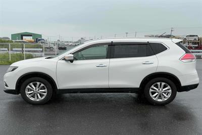 2015 Nissan X-Trail - Thumbnail
