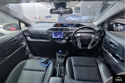 2016 Toyota Aqua - Thumbnail