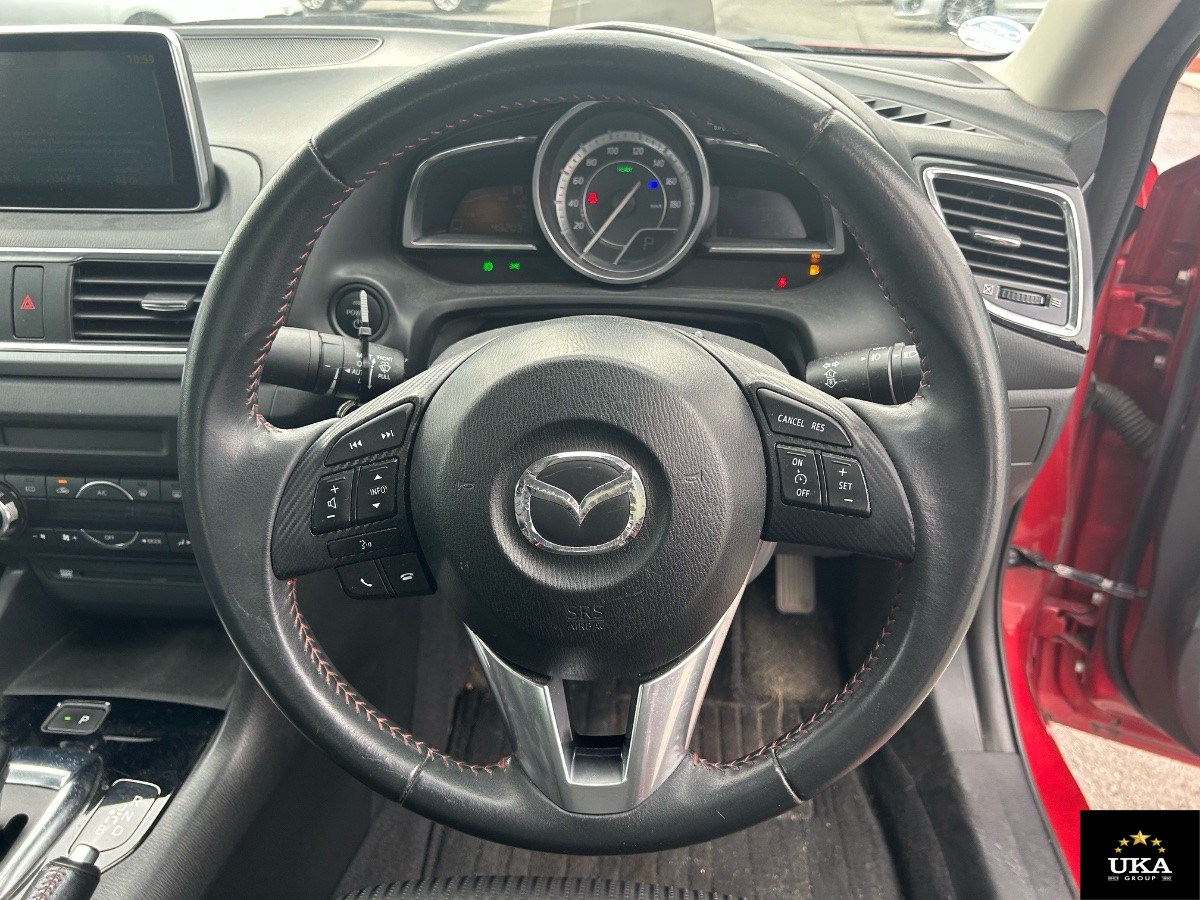 2015 Mazda Axela