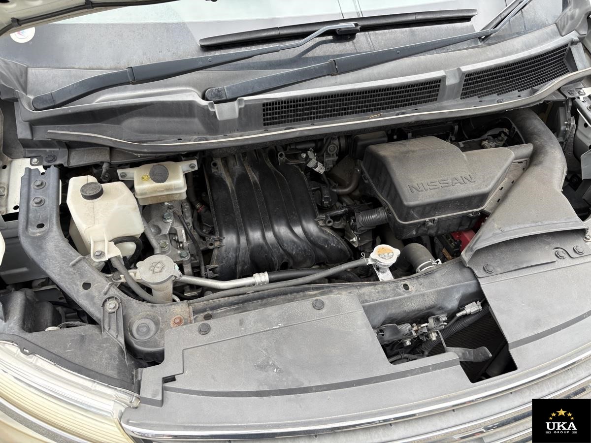 2015 Nissan Serena
