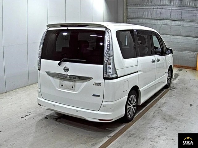 2015 Nissan Serena